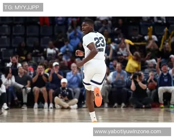 科沃德30分钟狂砍23分14板5助成NBA历史新秀第二人再创佳绩