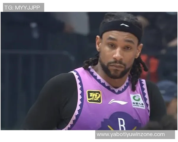 2025届新秀对决精彩纷呈哈珀与奎因赛后互换球衣展现友谊